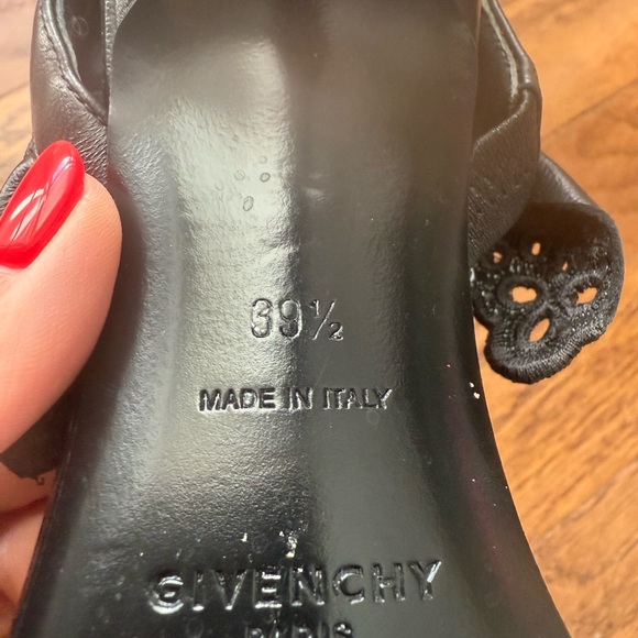 Givenchy Black Ruffled Heels - Picture 5 of 7